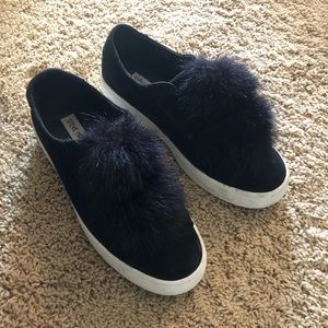 Steve Madden Pom Pom shoes